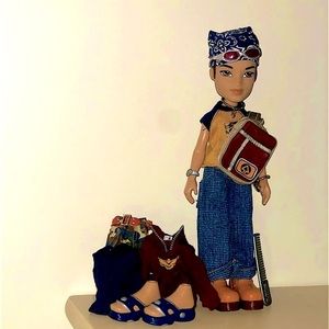 2004 Bratz Boyz Eitan Doll w/accessories